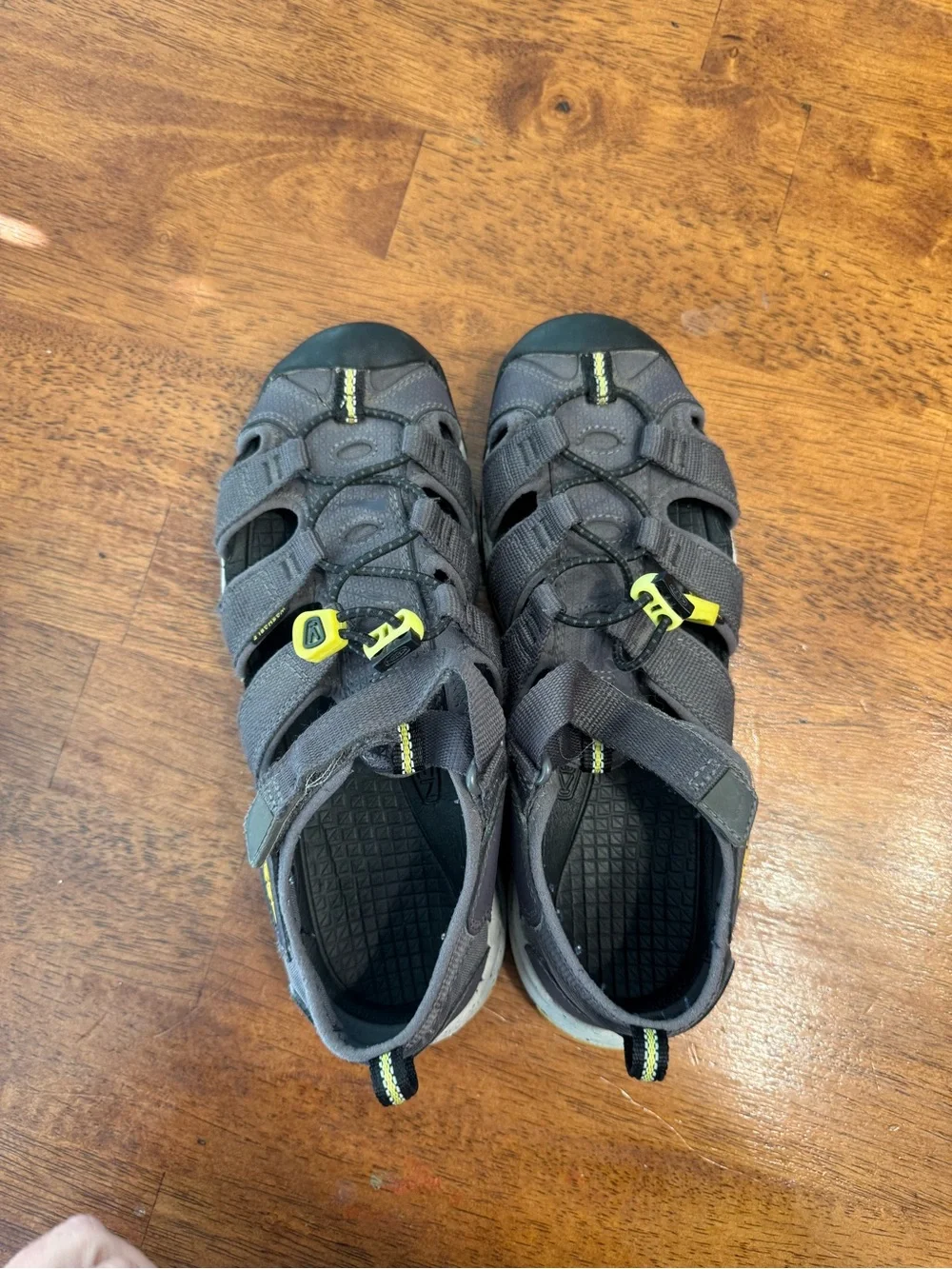 Keen durable outdoor